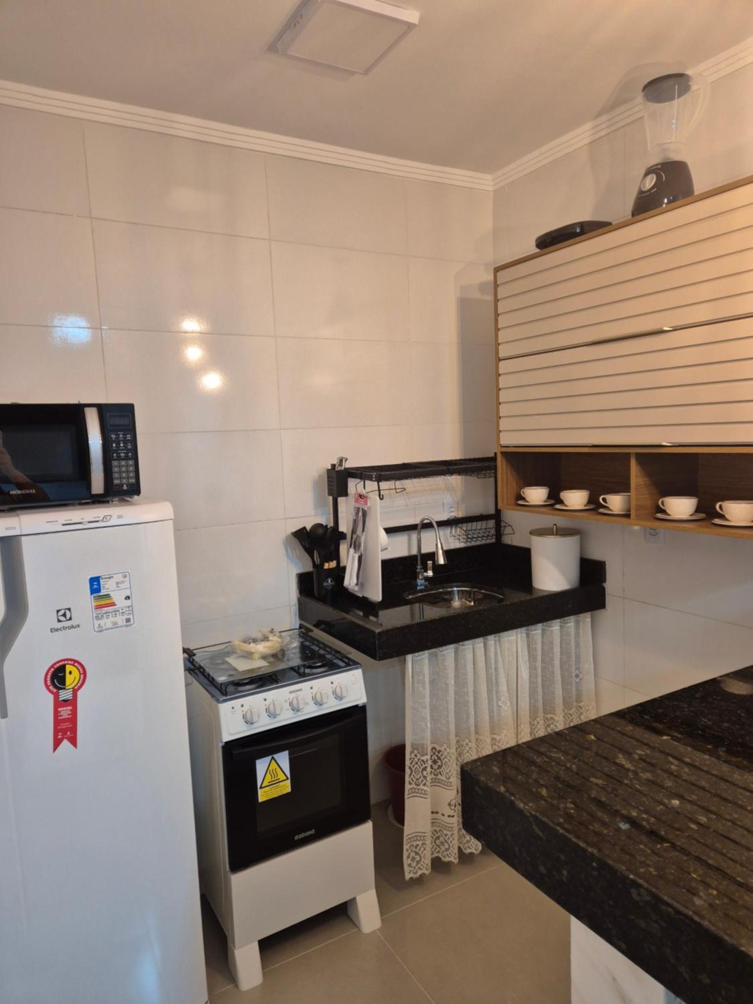 Kitnet Paulista Ap 1 *